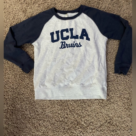 ouray Sweaters - UCLA sweatshirt navy and white